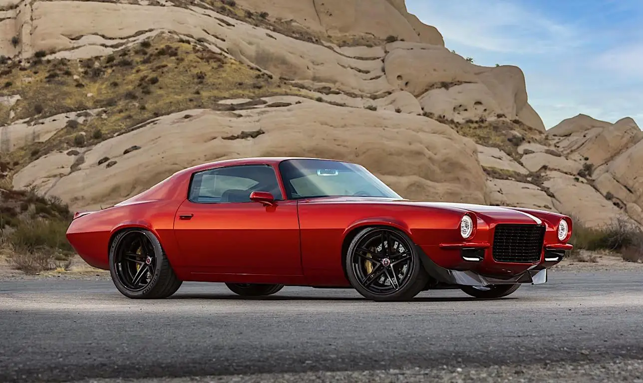 Unique avec Muscle-Power: 1971er Chevrolet Camaro Z28 Restomod!