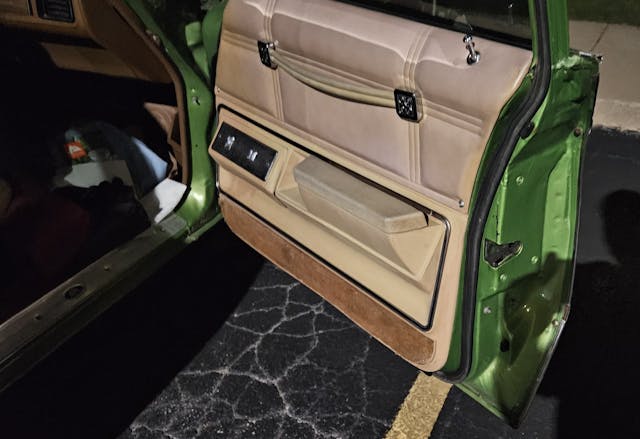 Panneau de porte intérieure du Pontiac Grand Safari 1976