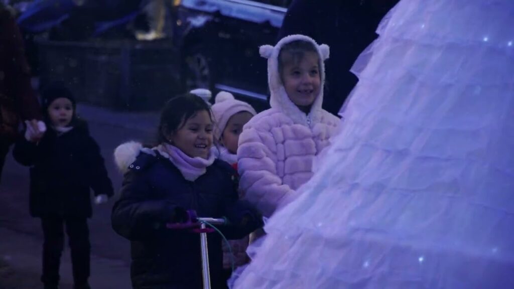SURESNES Festivités Noël 18 décembre 2022