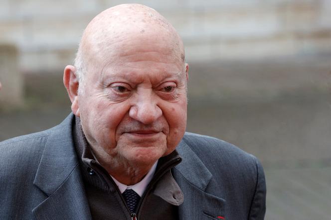 André Santini, à Issy-Les-Moulineaux (Hauts-de-Seine), le 23 mars 2024.