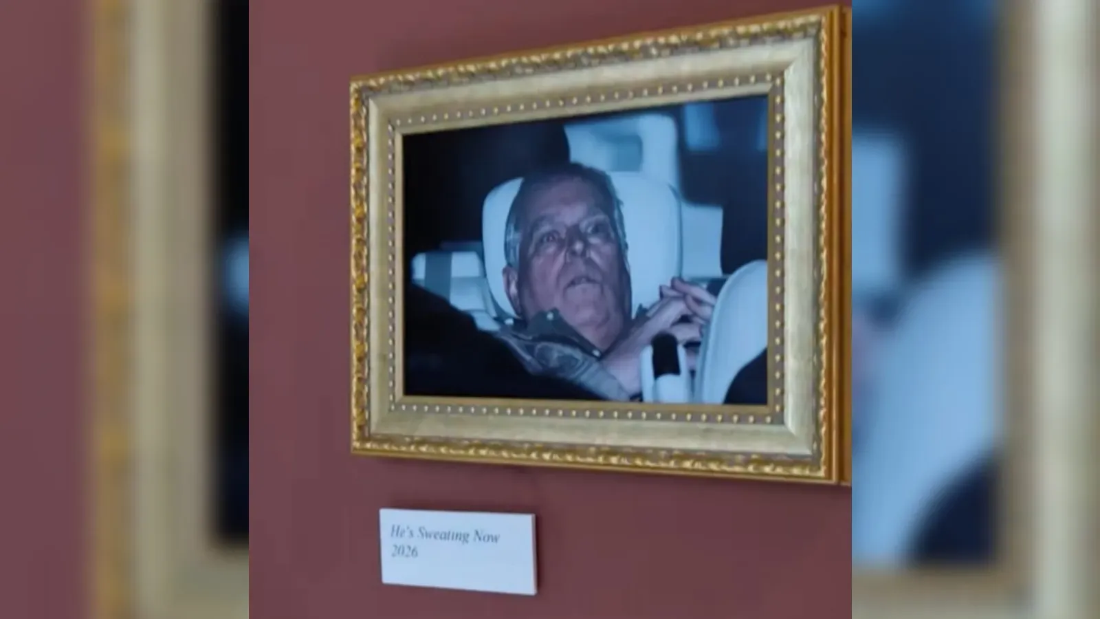 Andrew Mountbatten transpirant en sortant de garde à vue : la photo qui affole la Toile (et pas que)