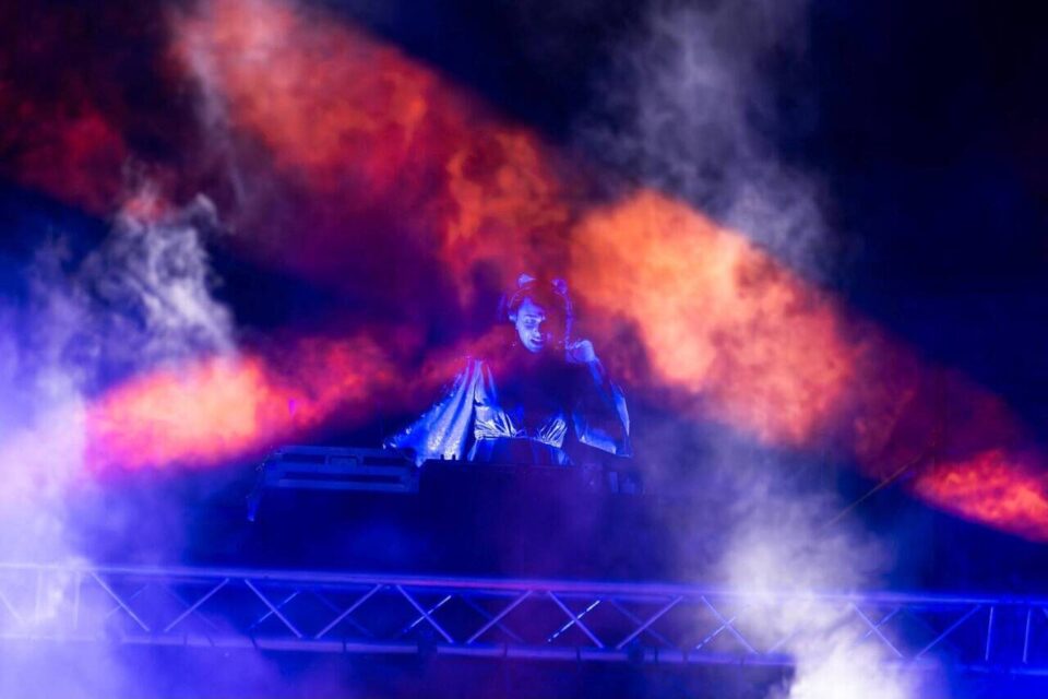 DJ Pitcha a animé la soirée dansante.