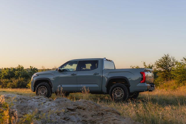 Profil extérieur du Toyota Tundra Trailhunter 2027